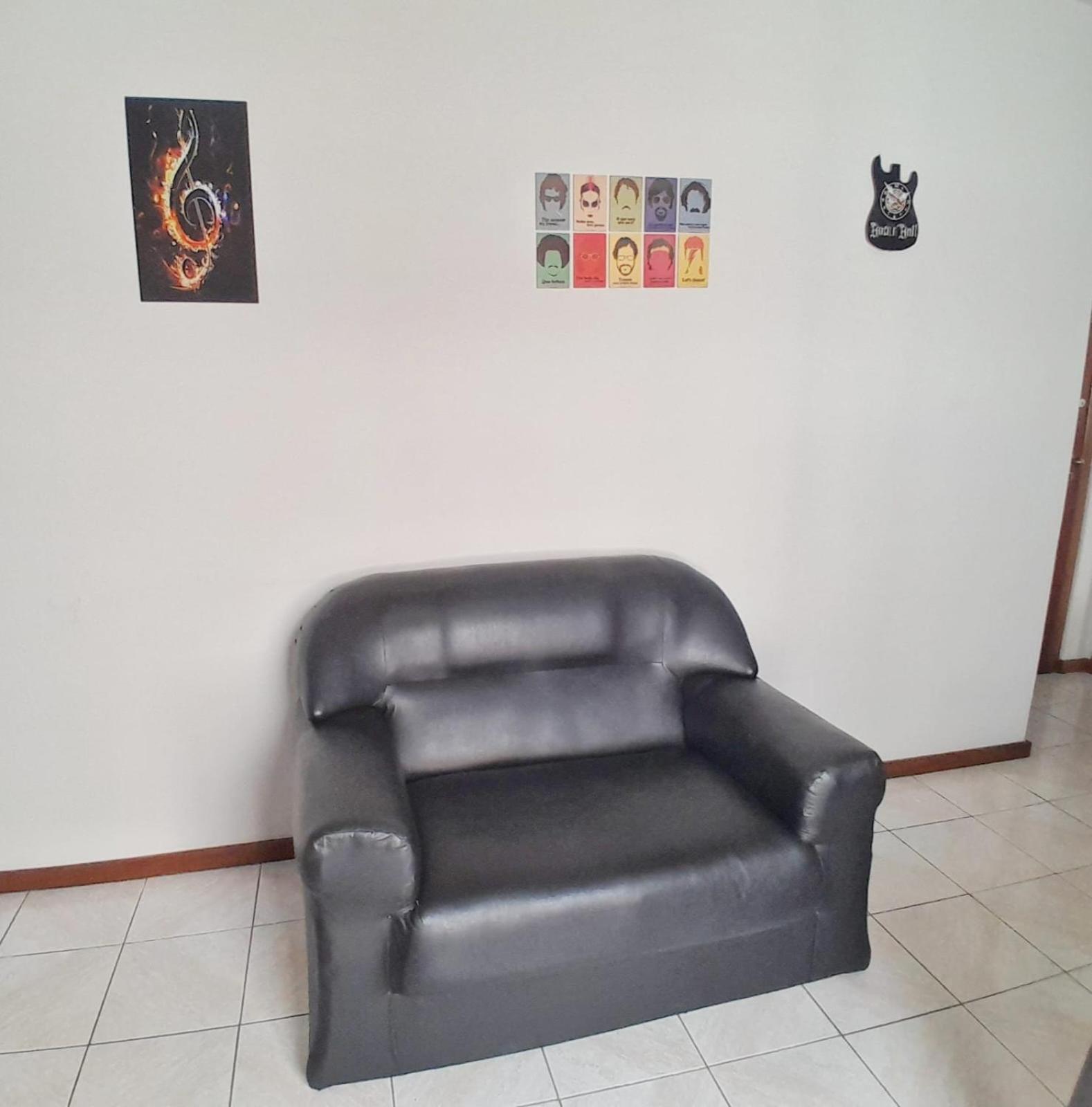 Apartamento Da Musica A 300 Metros Da Areia Da Praia Do Morro, Com 1 Quarto, Garagem, Tv Smart E Wi-Fi Guarapari Exterior photo